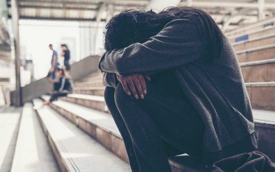 La persona en situación de sin hogar está, no es